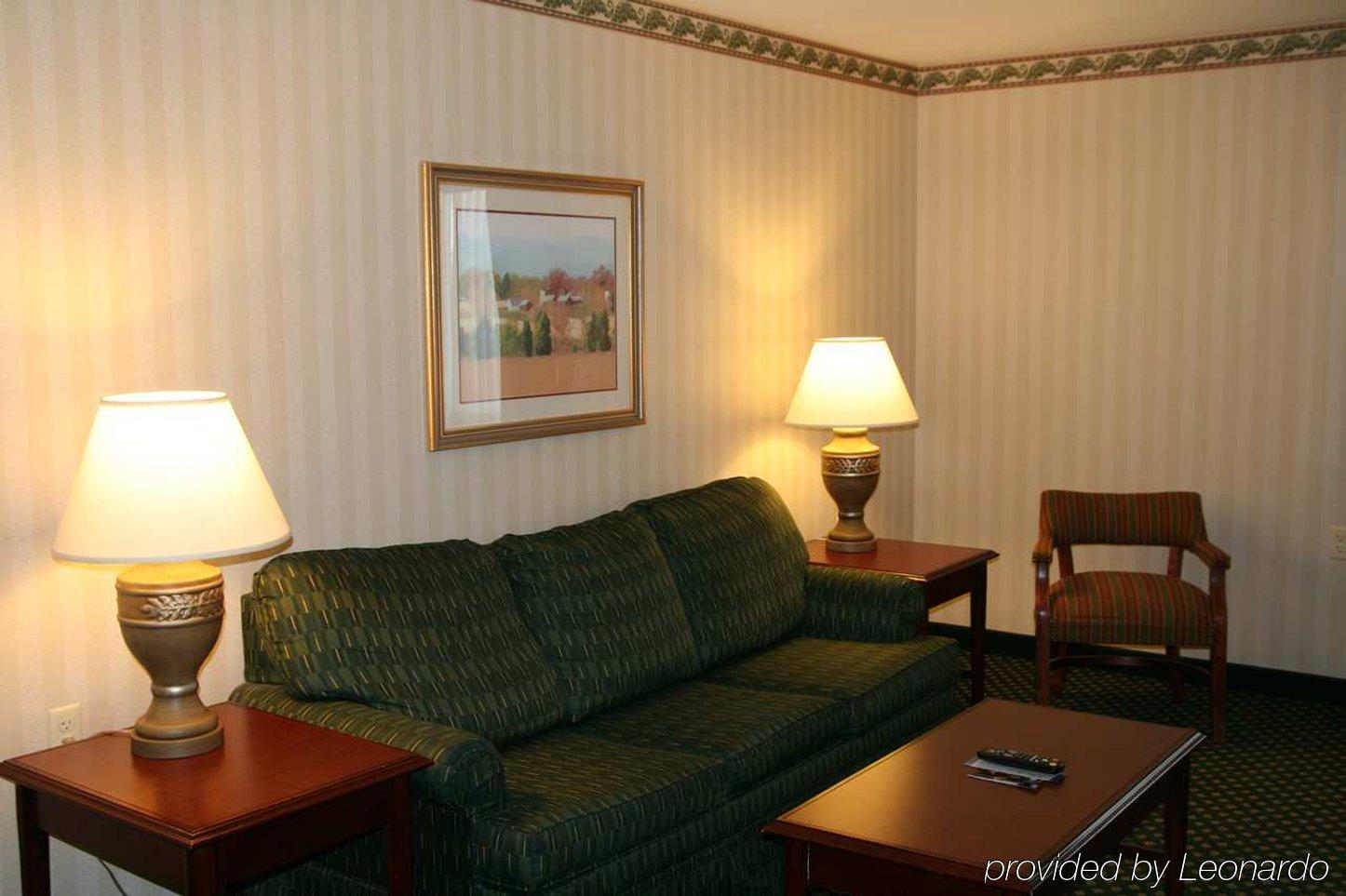 Hampton Inn Літтлтон Номер фото